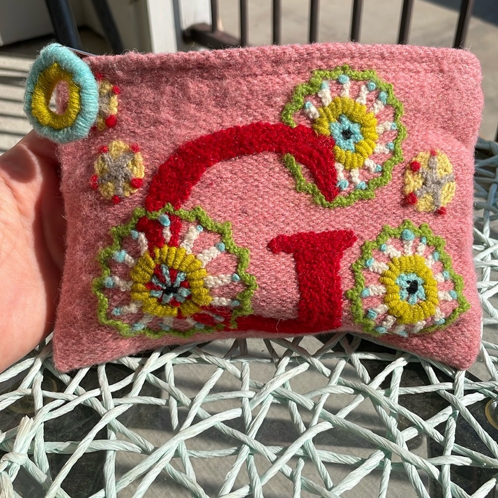 Jenny Krauss Monogram “G” Zippered Pouch
